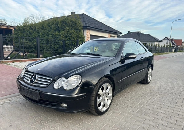 Mercedes-Benz CLK cena 23700 przebieg: 152000, rok produkcji 2003 z Namysłów małe 106